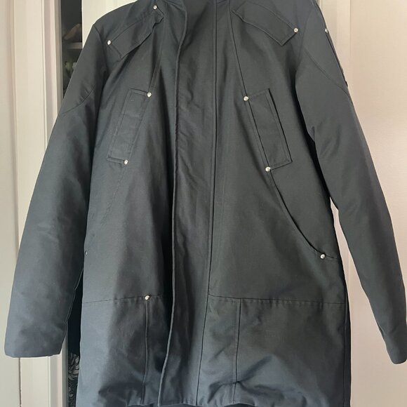 Moose Knuckles MENs ORIGINAL SHEARLING TRIM STIRLING PARKA size large - Picture 4 of 7